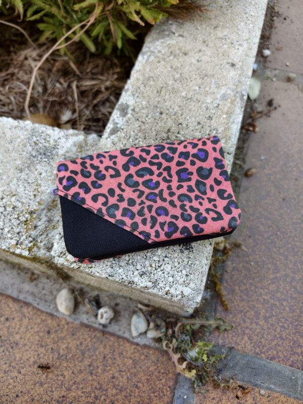 Monedero tarjetero leopardo salmón