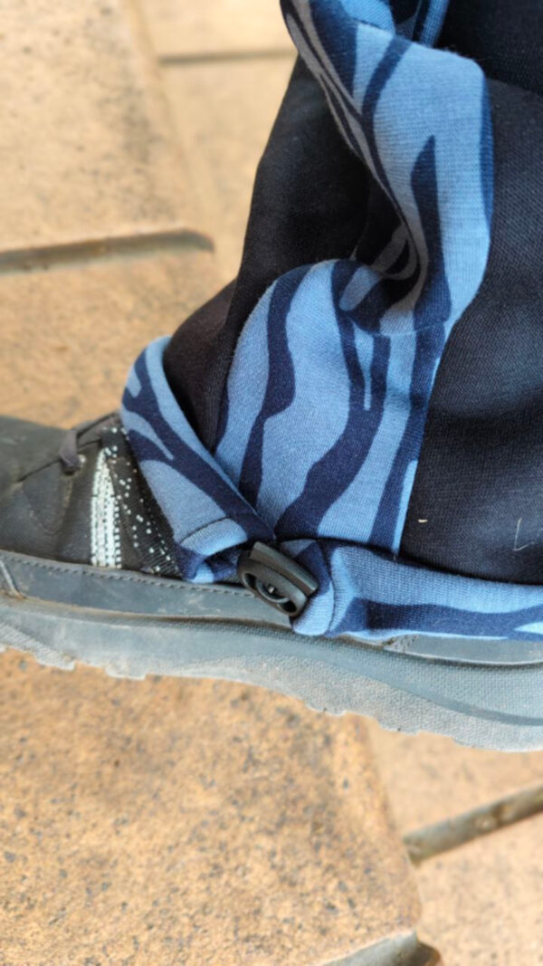 pantalón de chandal cebra azul
