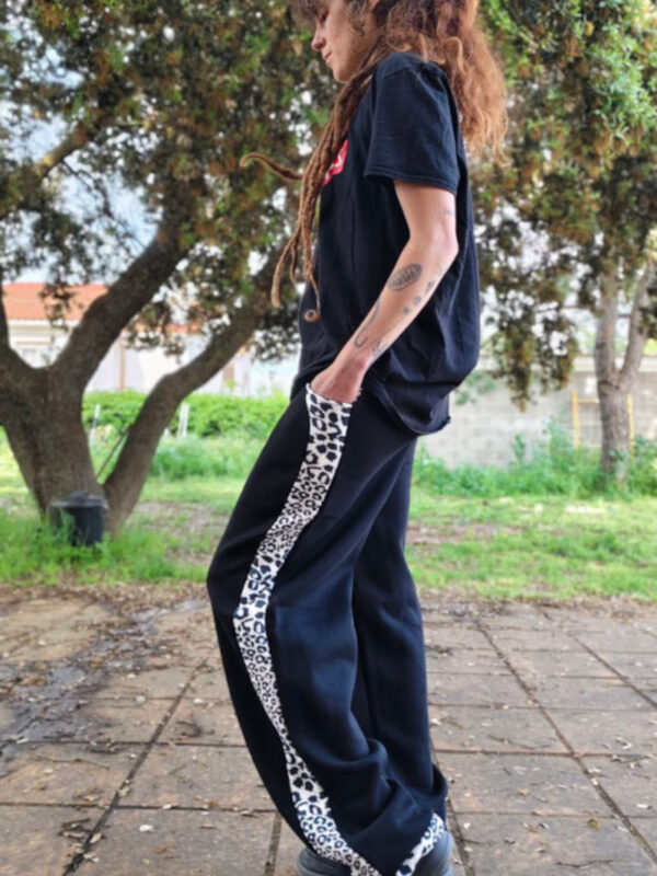 pantalón de chandal leopardo blanco