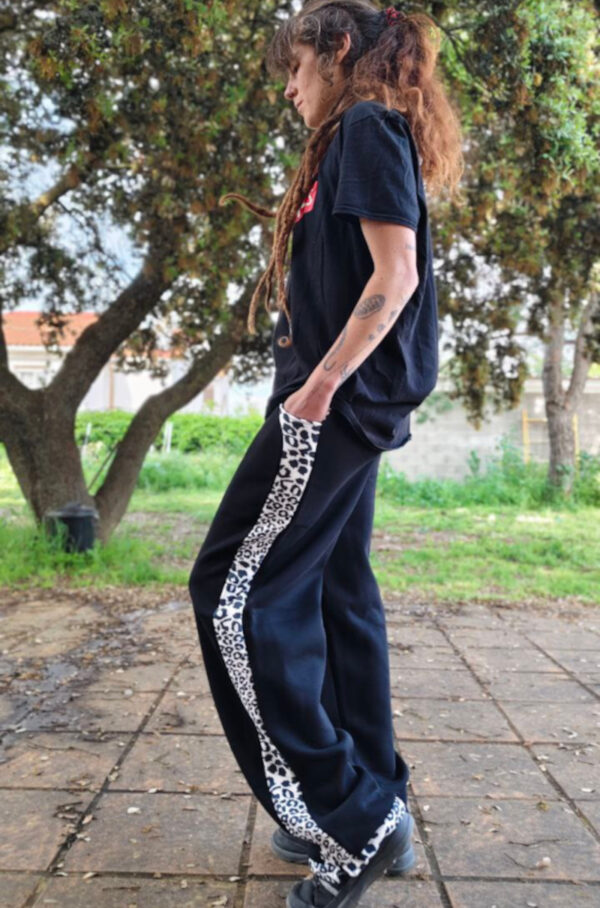 pantalón de chandal leopardo blanco