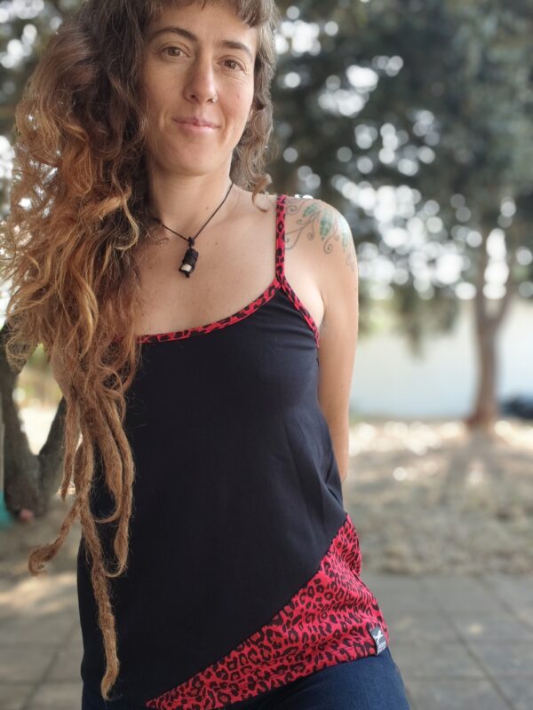 camiseta tirantes estampada