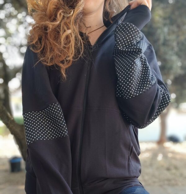 sudadera cremallera estampada