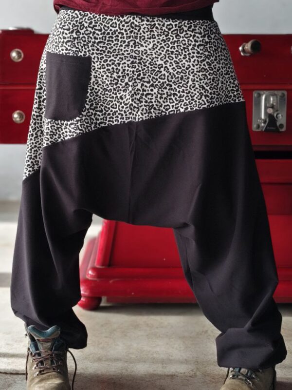 Pantalón harem leopardo