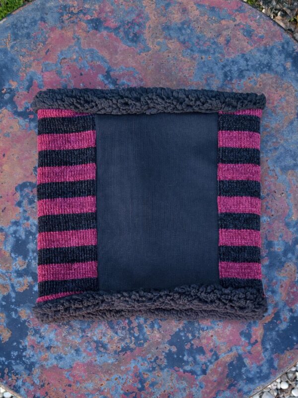 braga de cuello rayas rojas