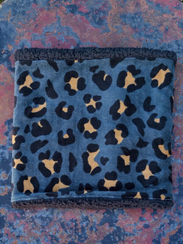 braga de cuello leopardo turquesa