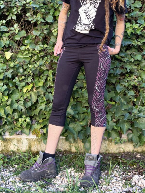 Leggins 3/4 cebra morada