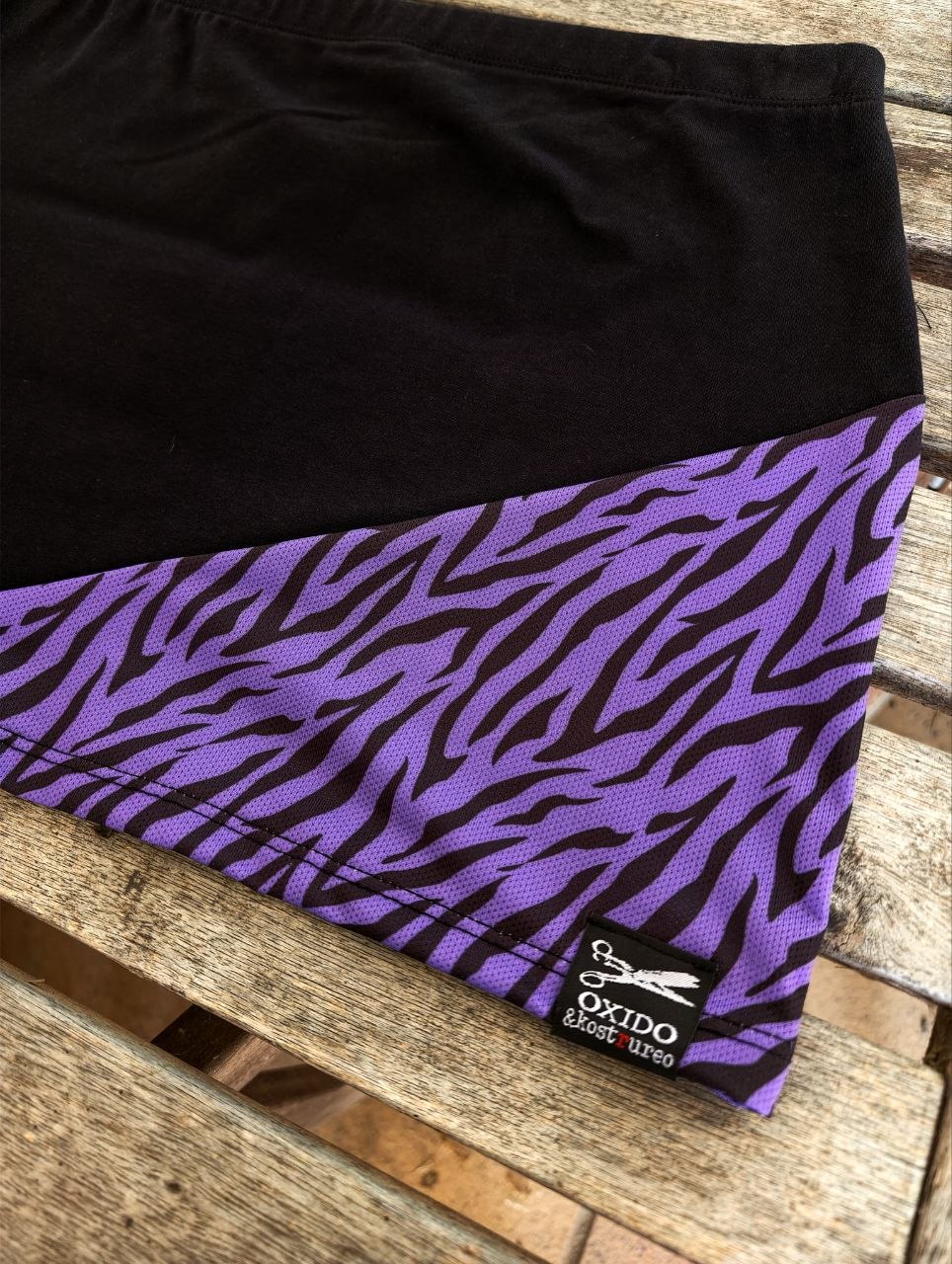 minifalda cebra morada